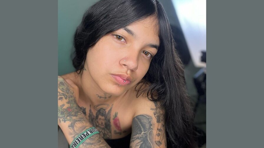 YvonneMoons