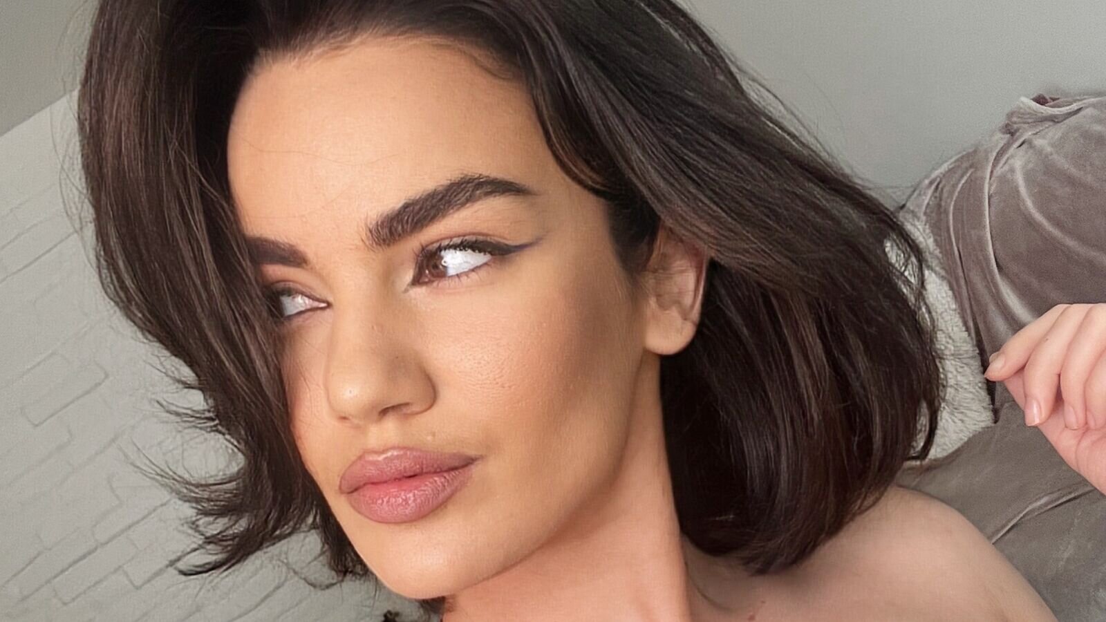 KiraAngella