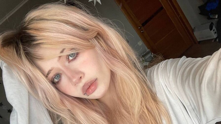 KristinCoxie