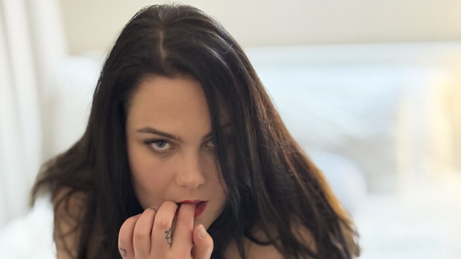 RealMiaVelvet
