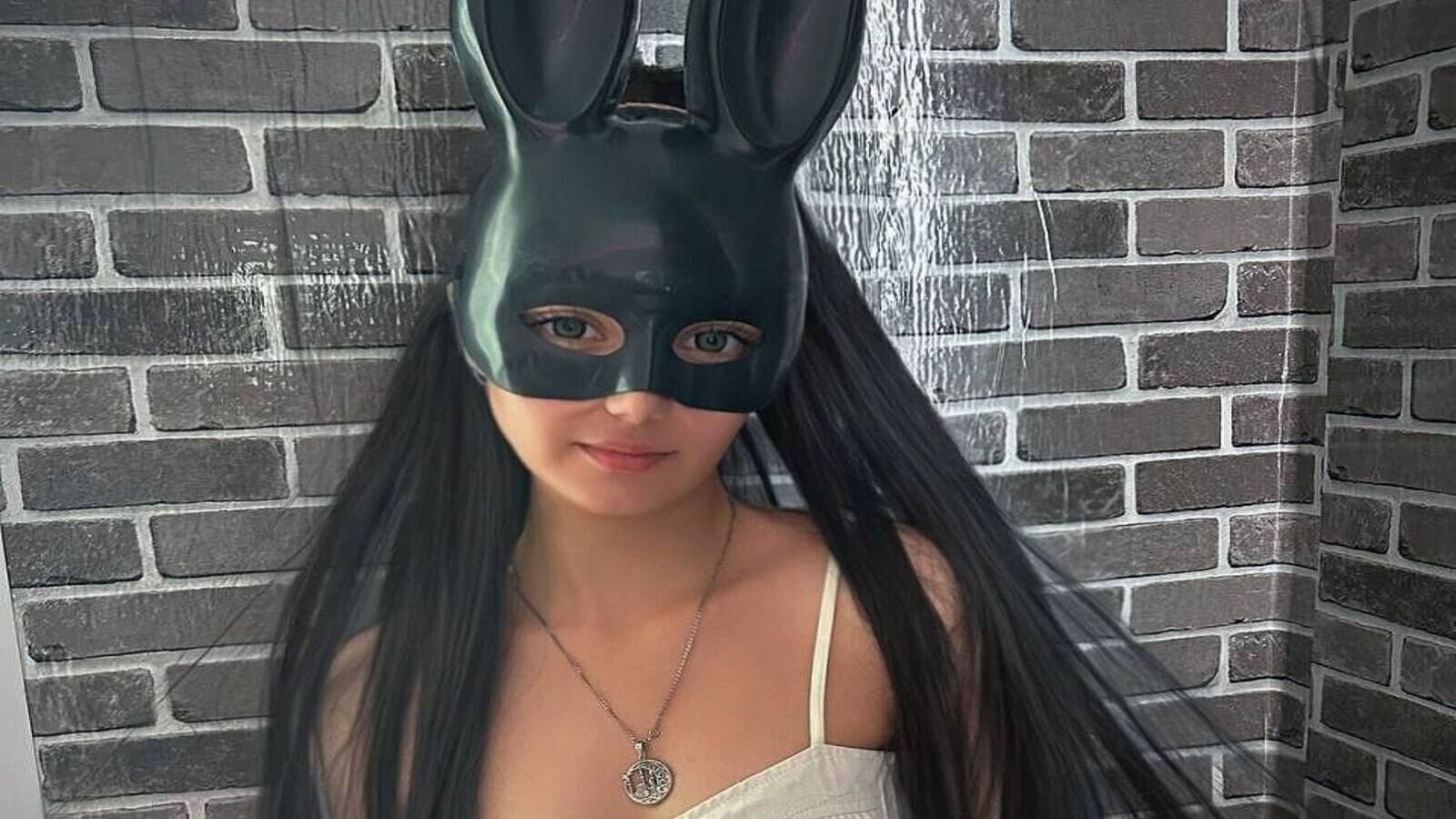 AngelaLucas