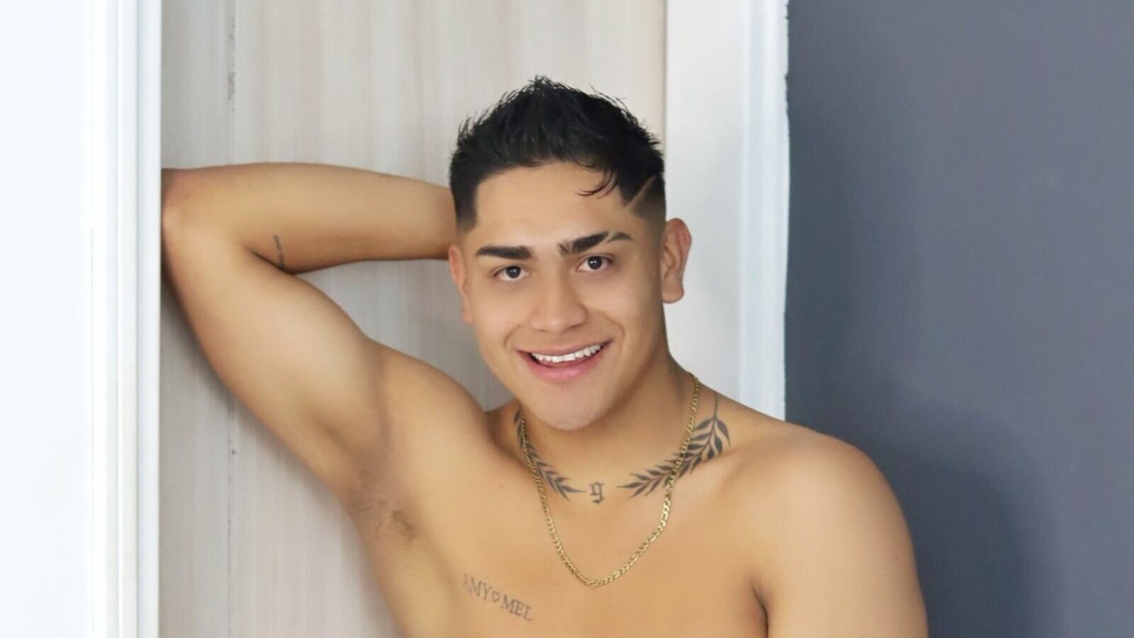 AaronTurner
