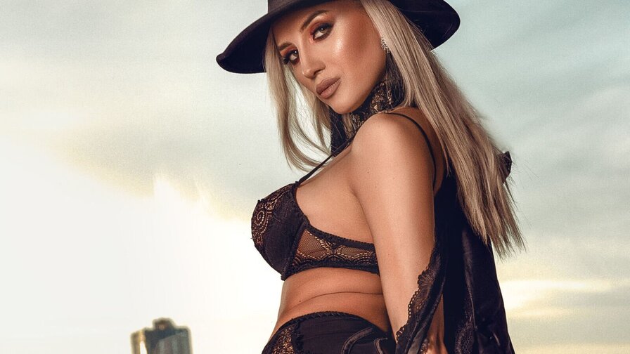 SelennaOly