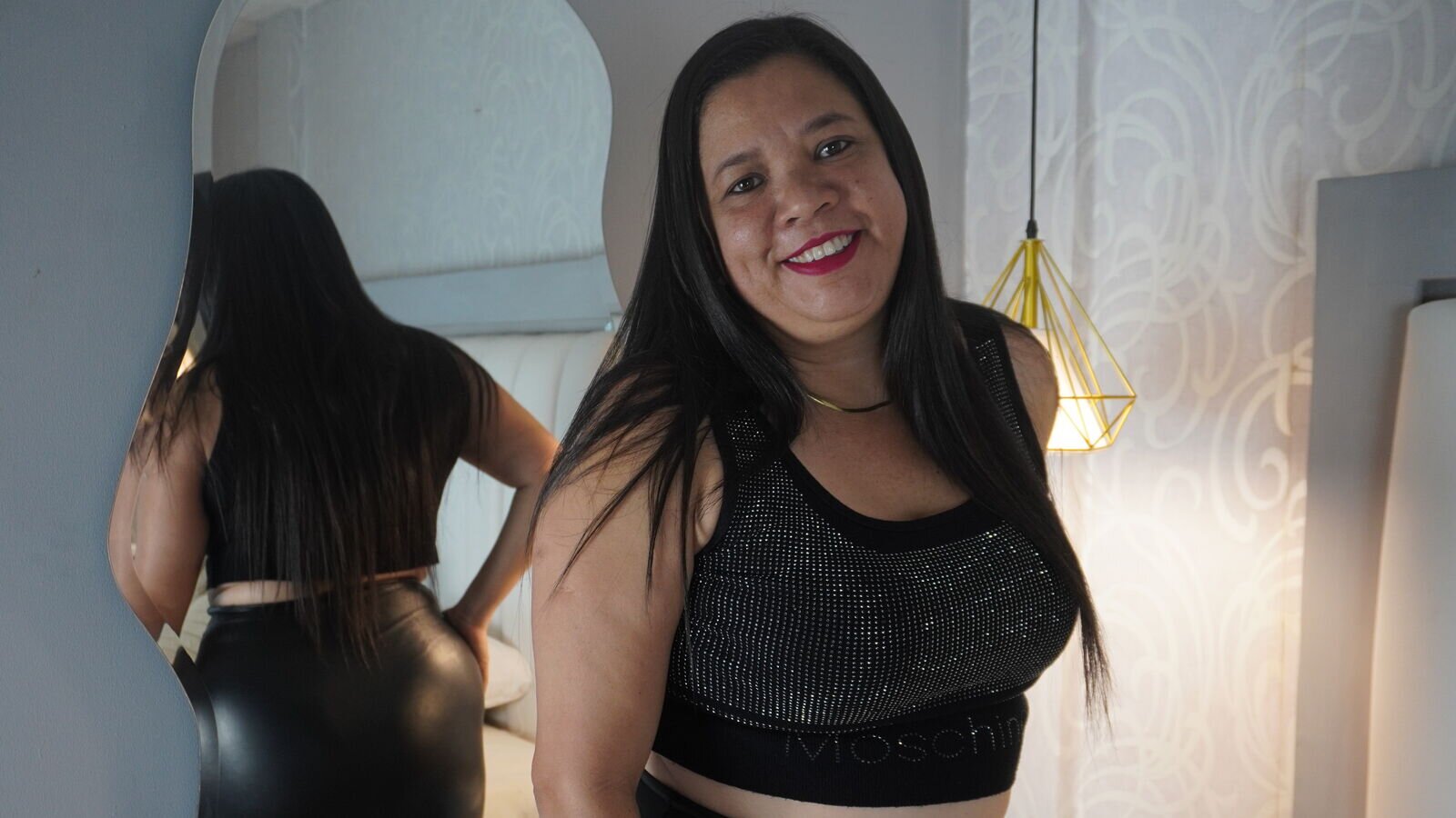MiaHolloway