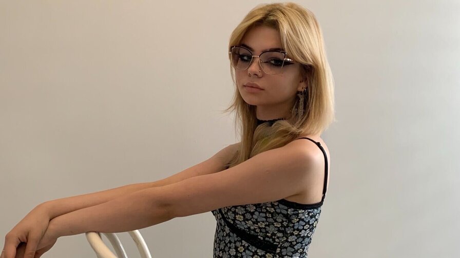 ZoeCrichton